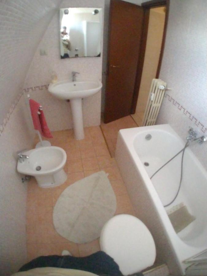 شقة La Casa Di Dario بيرو المظهر الخارجي الصورة